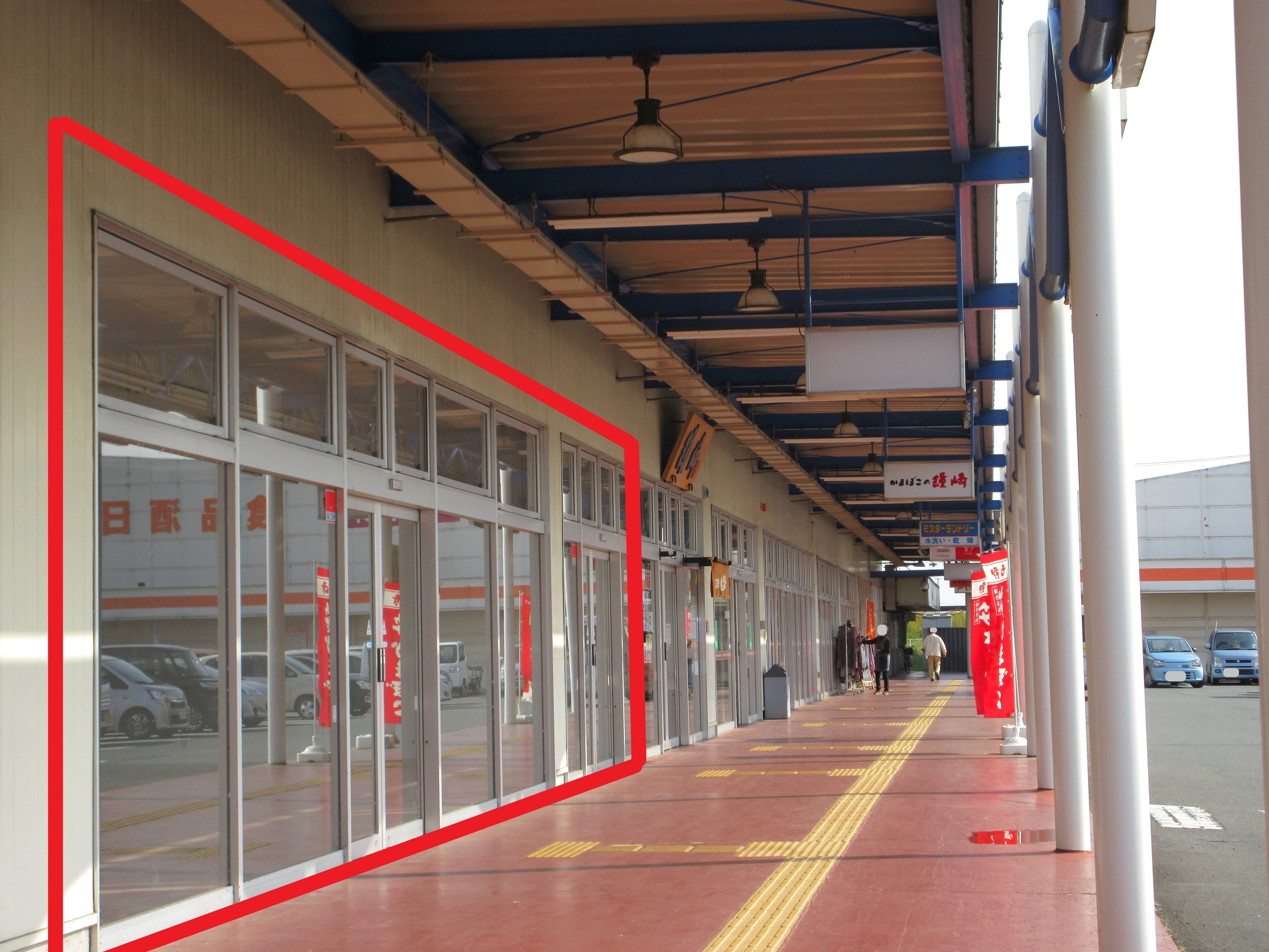 鹿島台A102:65.79坪 物販(靴、衣料(メンズ、レディース、キッズ)、携帯・・・)1