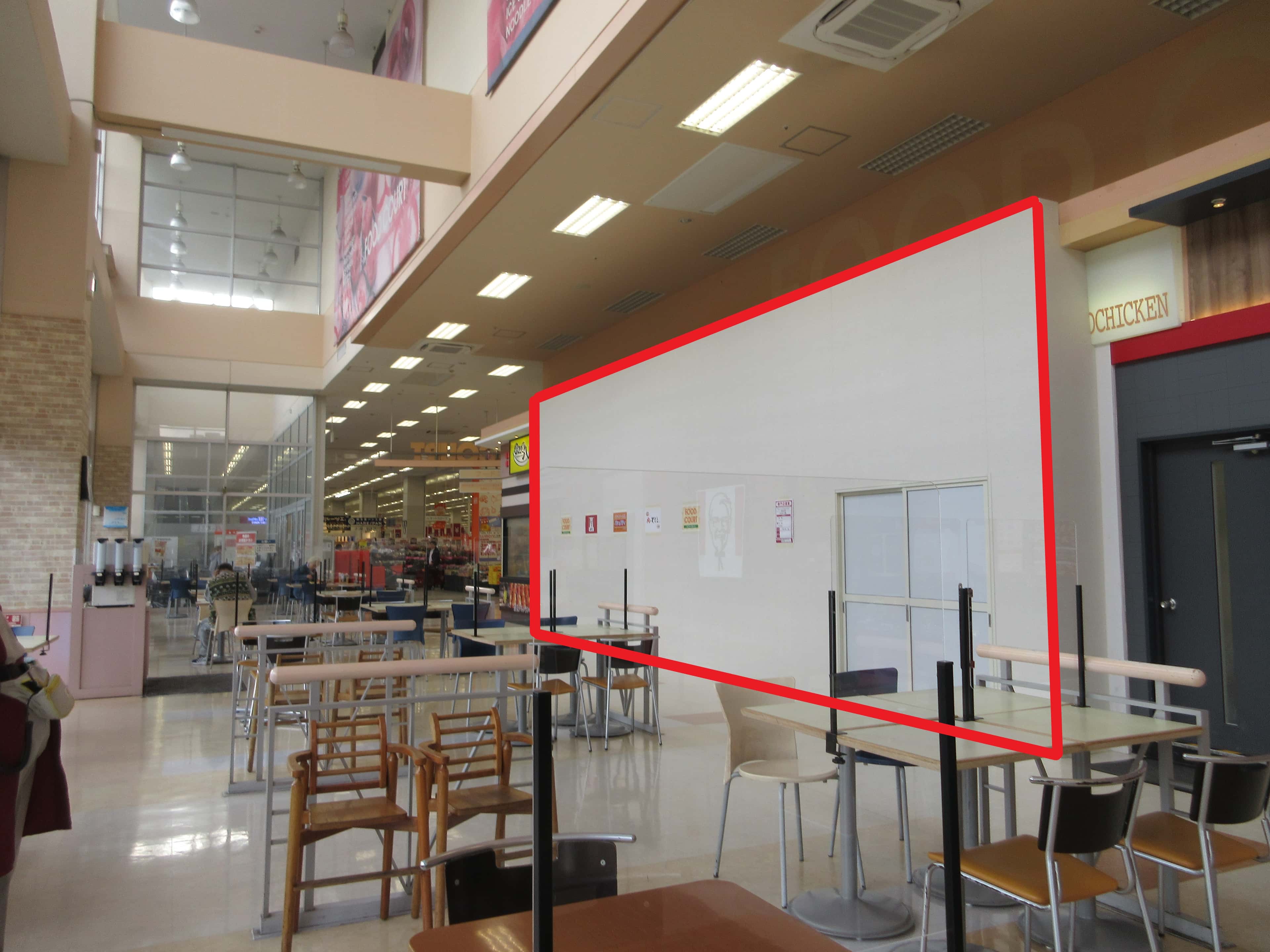 天理124:13.01坪 飲食:フードコート(うどん、丼ぶり、中華、ラーメン、ピザ、ドーナツ)、食物販(和菓子、洋菓子)