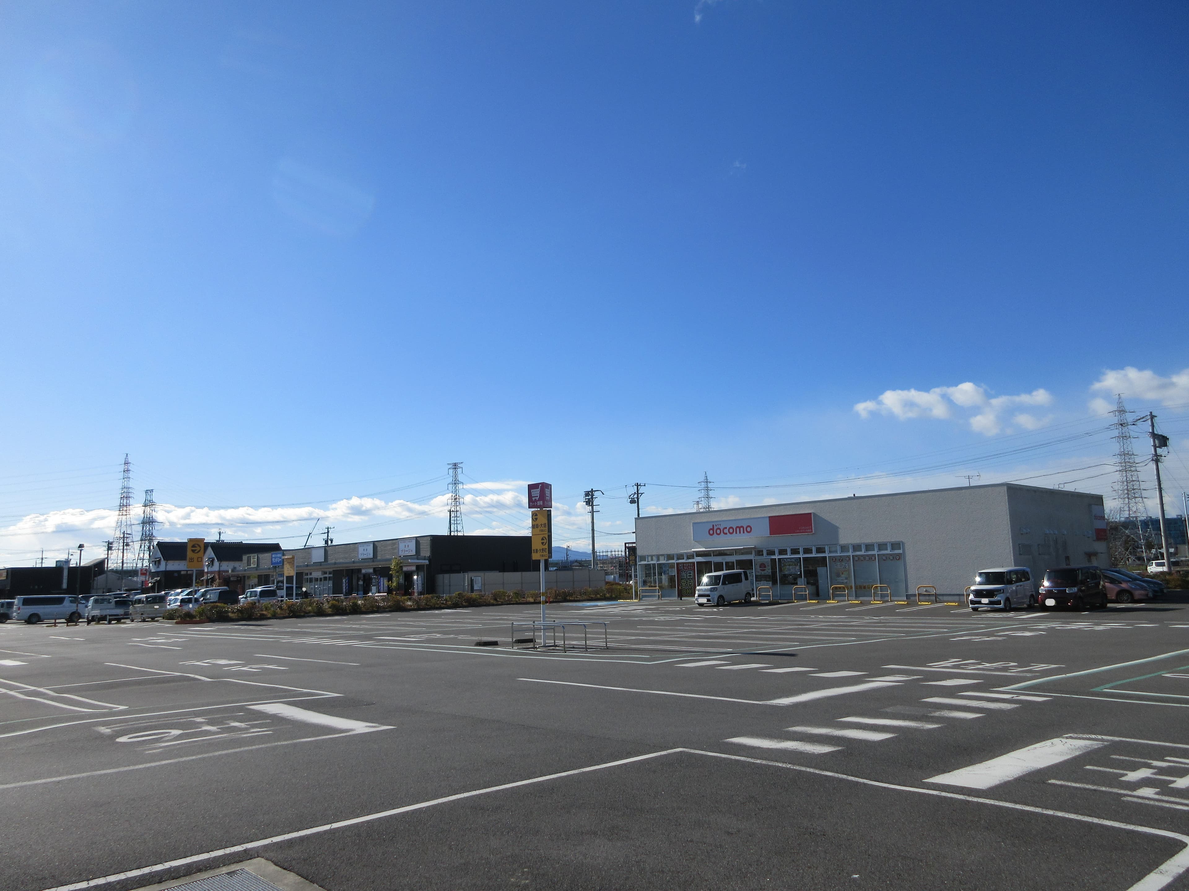 本巣403:50.29坪 物販(靴、衣料(メンズ、レディース、キッズ)、携帯、雑貨) 、サービス(携帯修理、フィットネス、塾、就労支援、放課後等デイサービス)の図面・フロアマップ1