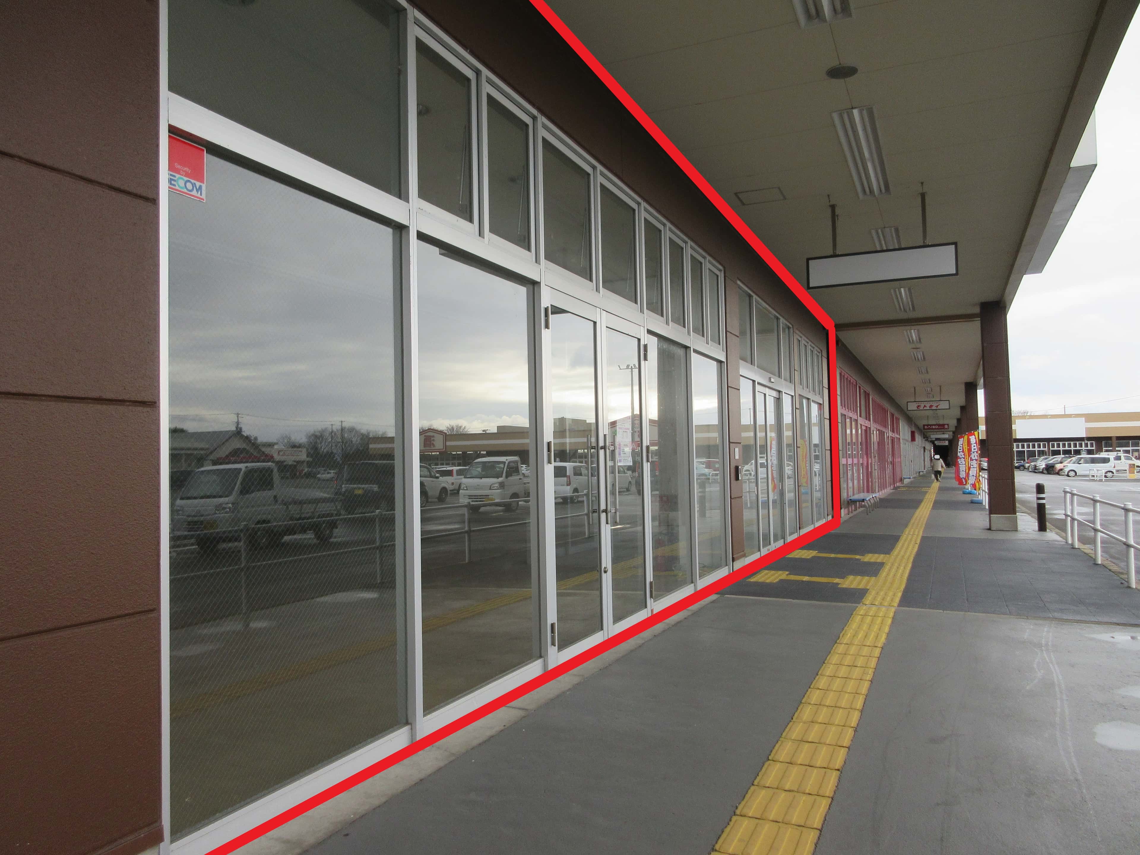 塩川B04:130.68坪 物販 、サービス