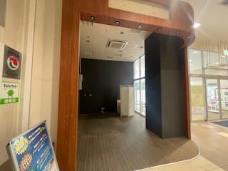 上里144:6.41坪 サービス(携帯修理、靴修理、洋服のお直し、無人セルフメニュー等)