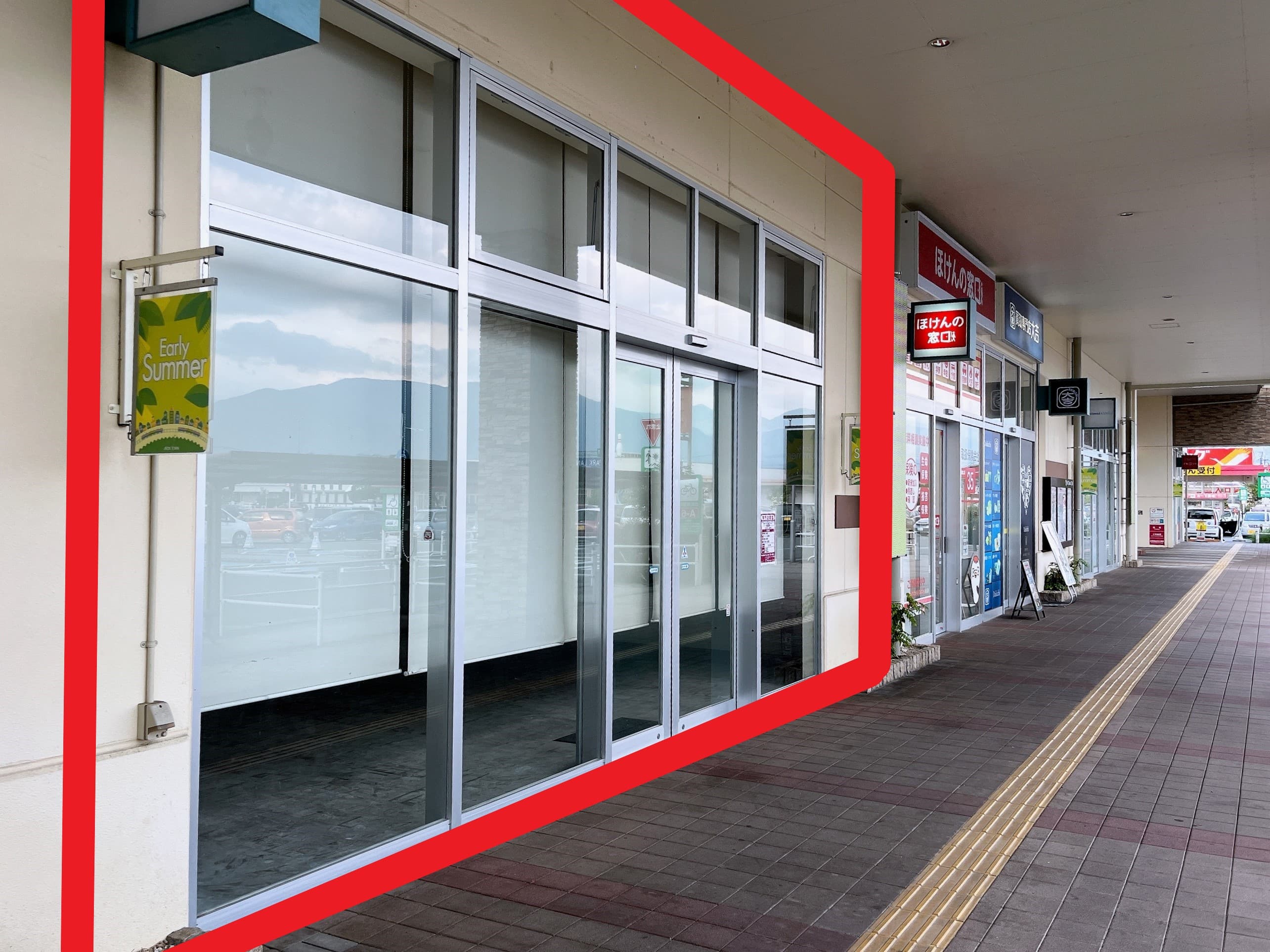 山梨中央119:35.35坪 飲食(カフェ、スイーツ等)、サービス(教室等)、物販(衣料、雑貨、化粧品等)1