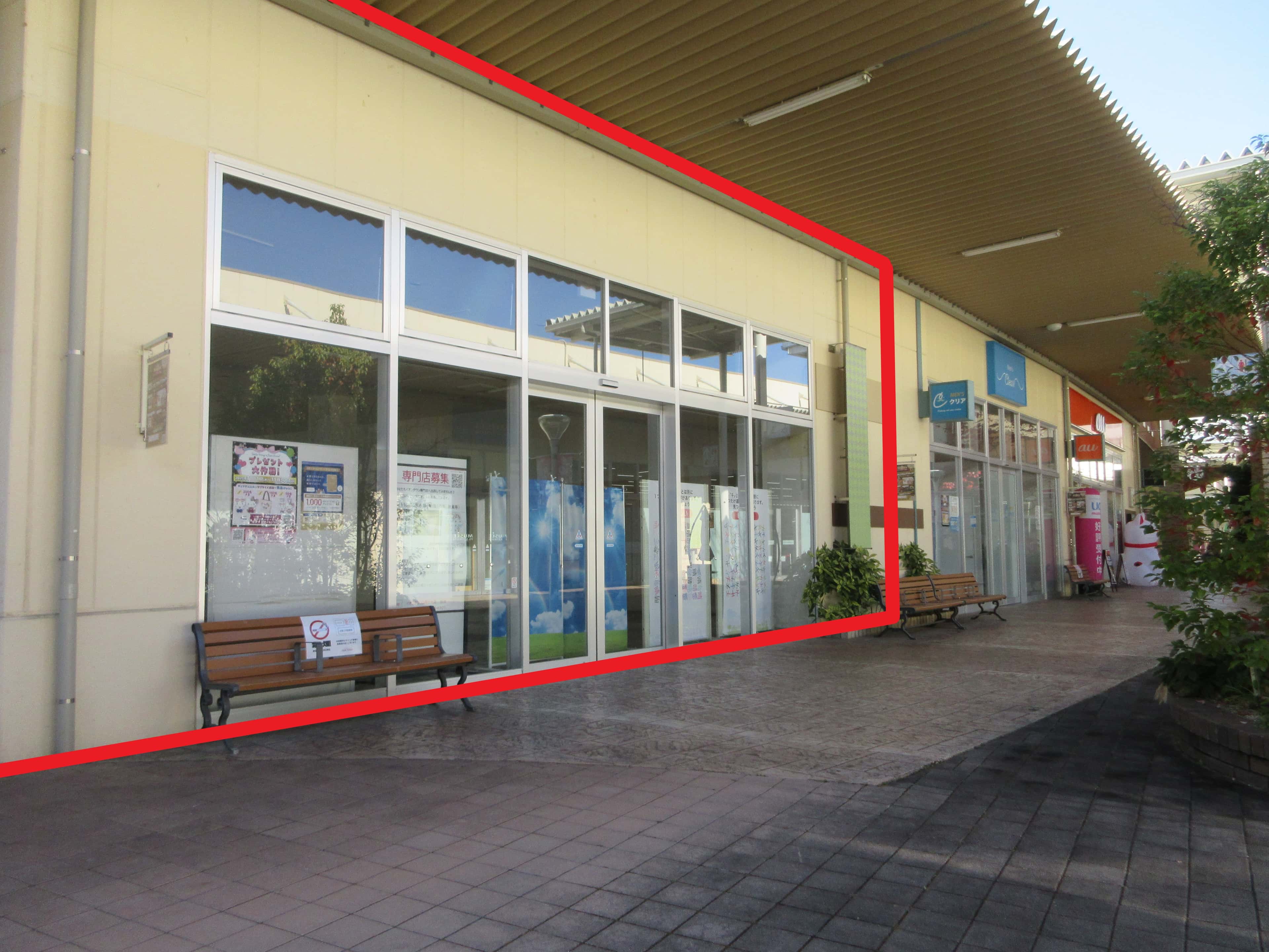 山梨中央116:108.6坪 物販(衣料、雑貨等)