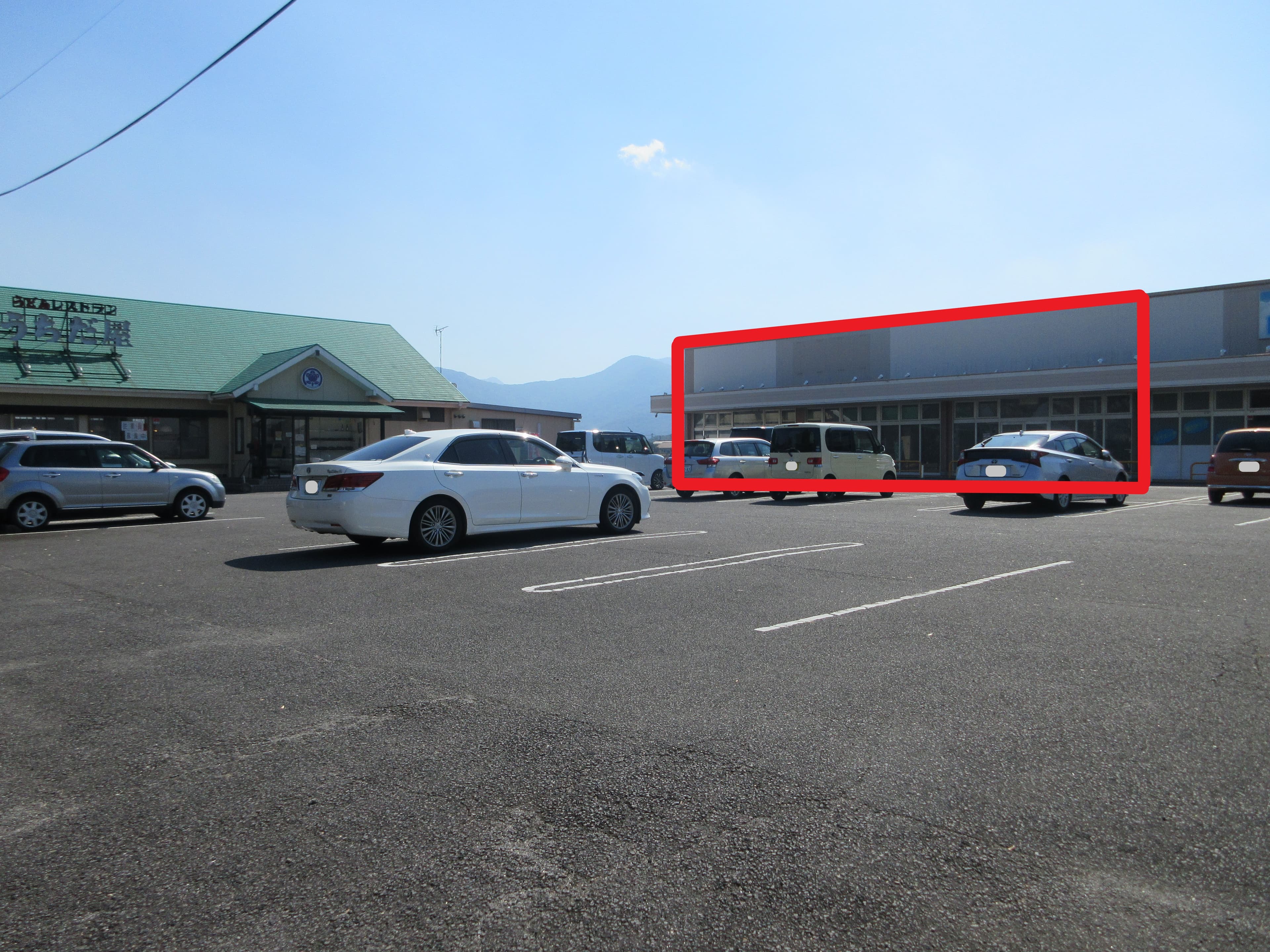 豊後高田:109.99坪 物販(衣料、メンズ、レディース、キッズ)、(携帯、ペットショップ) 、サービス(携帯修理、フィットネス、塾、ゲームセンター、カラオケ)の図面・フロアマップ1