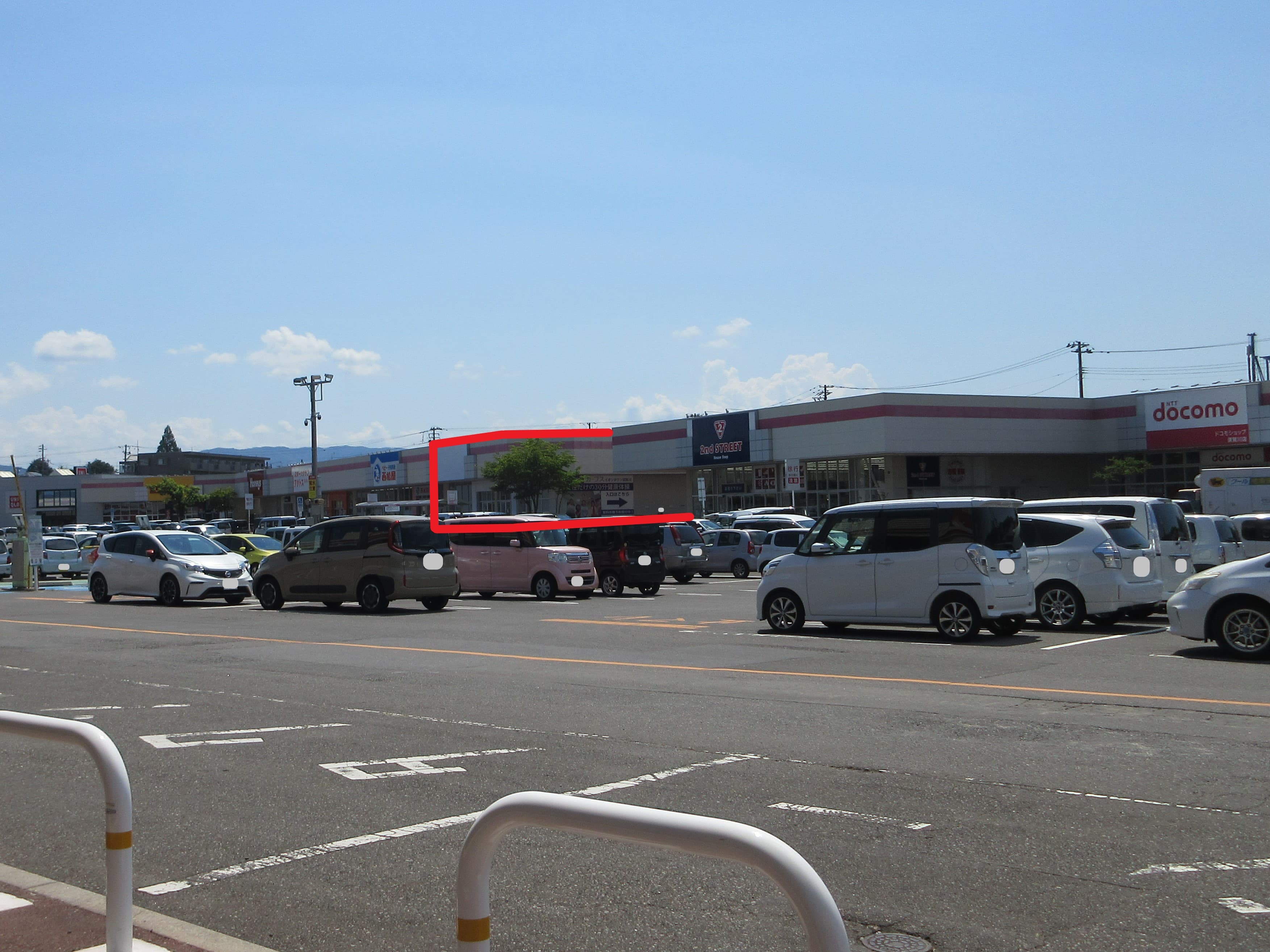 須賀川D-01:200.00坪 物販(衣料、書籍)、サービス(フィットネス)1