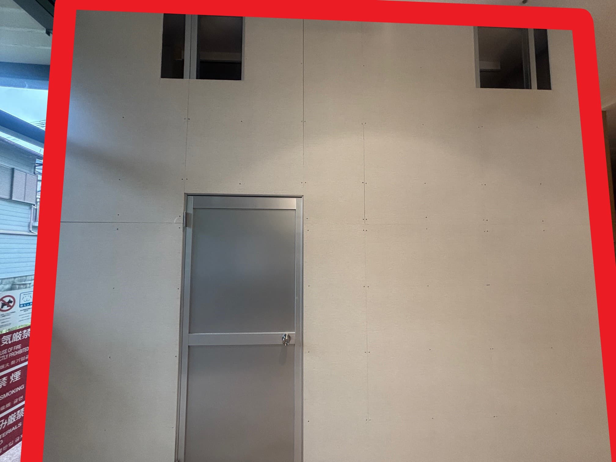 川西103:4.35坪 サービス(クリーニング・リペア・ネイル・携帯修理・保険等)1