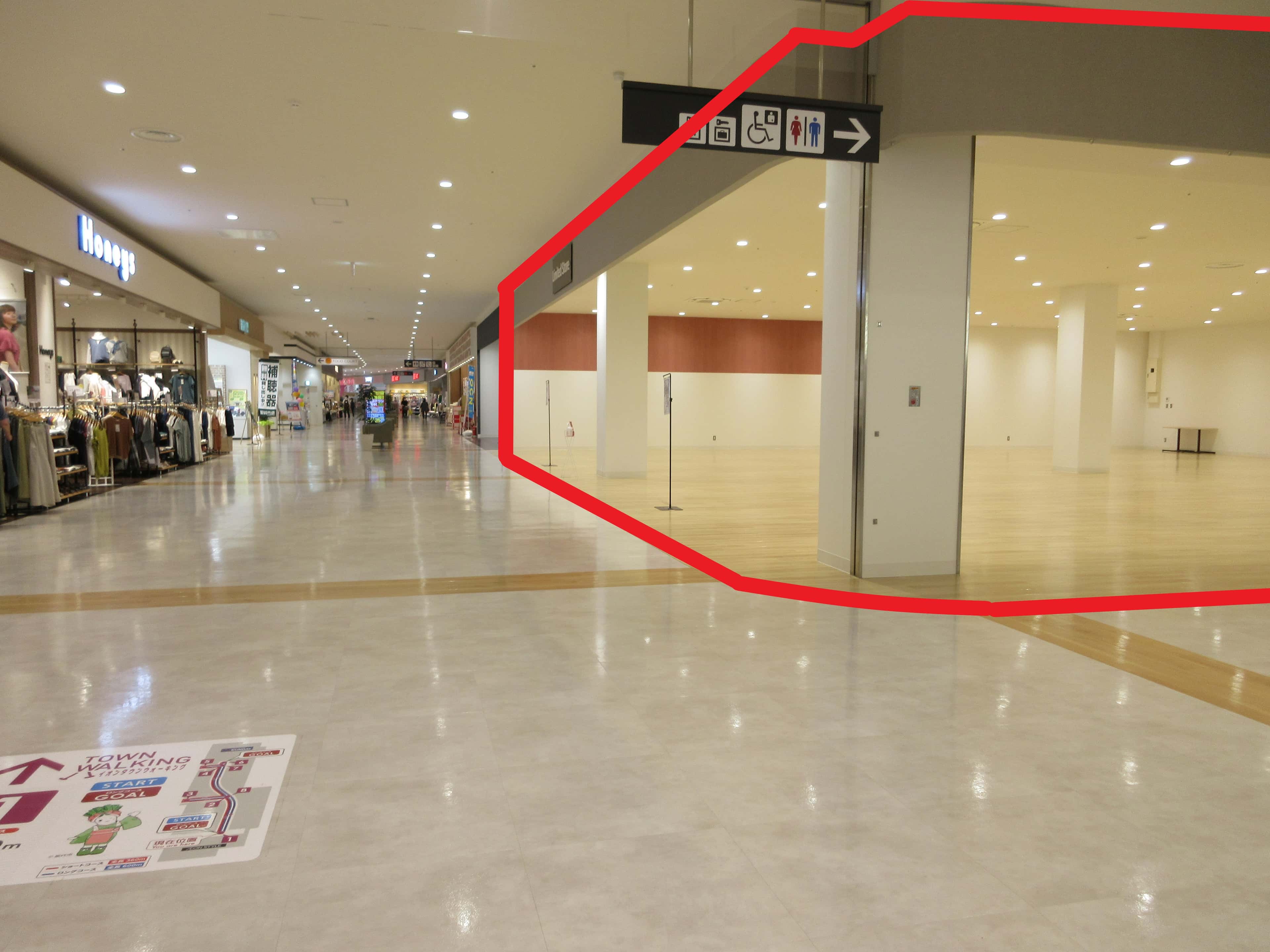 能代104:102.25坪 物販(靴、衣料(メンズ、レディース、キッズ)、携帯・・・)